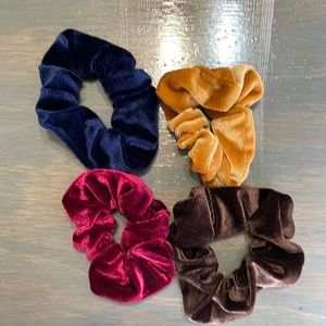 FREE with purchase! NWOT Scunci Variety Pack of Velvet Scrunchies